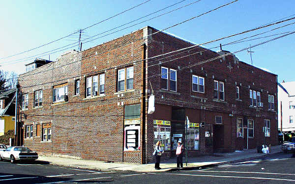 125 6th Ave in Clifton, NJ - Building Photo - Building Photo