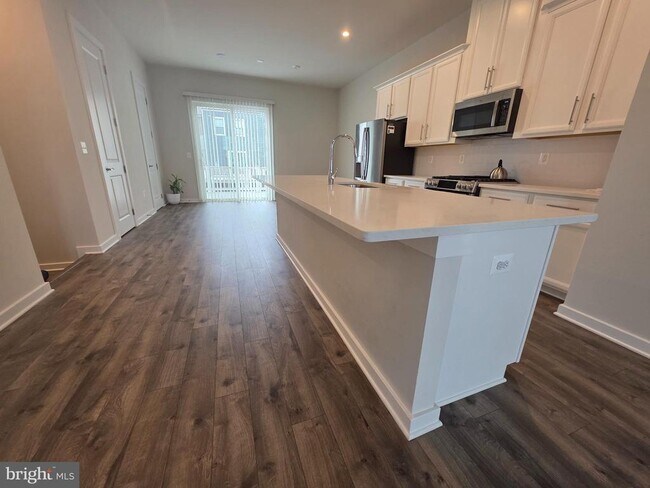 property at 1717 Autumn Maple Leaf Dr