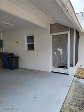 339 Richland Rd in Lehigh Acres, FL - Foto de edificio - Building Photo