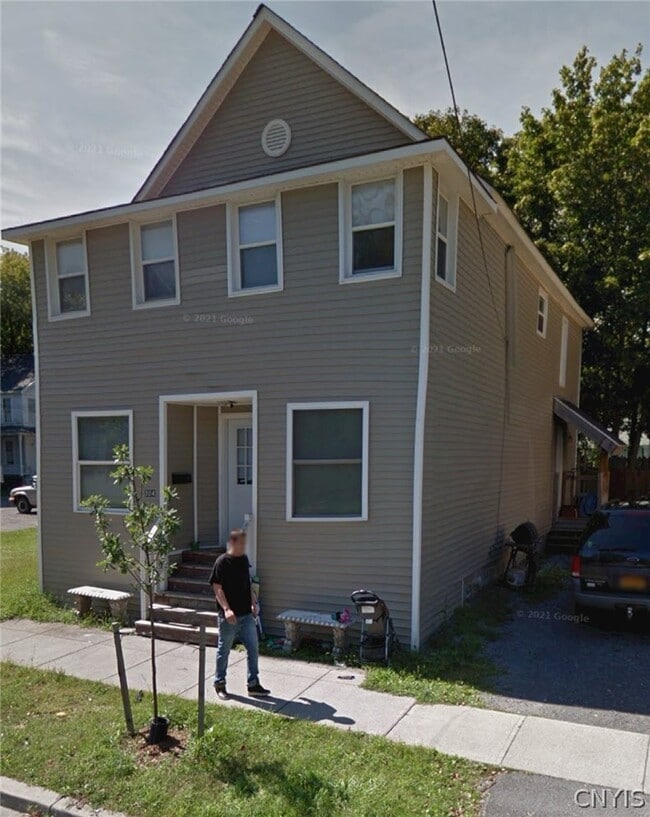 property at 304 S Rutland St