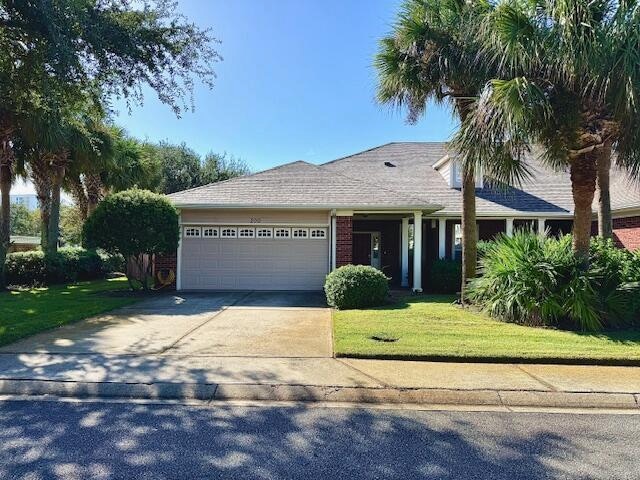 property at 200 Diamond Cove
