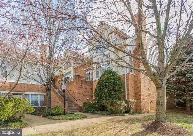 7027 Haycock Rd