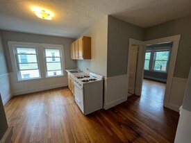 38 Boylston St, Unit 3 Apartamentos