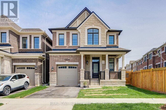 property at 1204 Onyx Trl