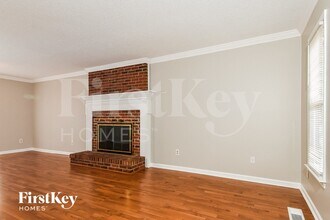 5504 Copper Hill Ct in Greensboro, NC - Foto de edificio - Building Photo