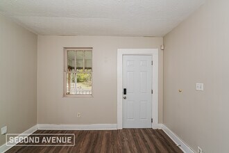 2709 Powderly Ave SW in Birmingham, AL - Foto de edificio - Building Photo