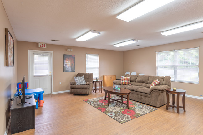 Woodside A Linden Community in Martinsburg, WV - Foto de edificio - Interior Photo