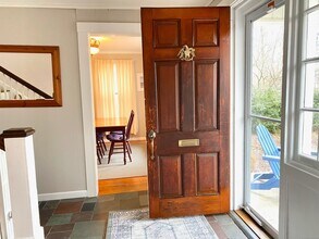 120 Elm St in Stonington, CT - Building Photo - Building Photo