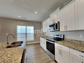 5342 Tupelo St in Nashville, TN - Foto de edificio - Building Photo