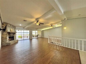 2410 Hartridge Point Dr W, Unit 23 in Winter Haven, FL - Building Photo - Building Photo