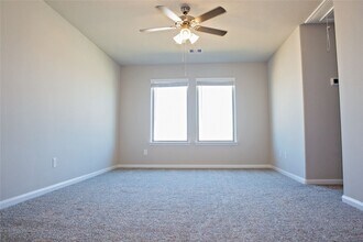 5615 Cedar Cres Ct in Richmond, TX - Building Photo - Building Photo