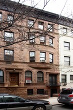159 W 76th St in New York, NY - Foto de edificio - Building Photo