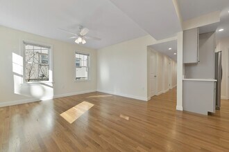 48 Manthorne Rd in Boston, MA - Building Photo - Building Photo