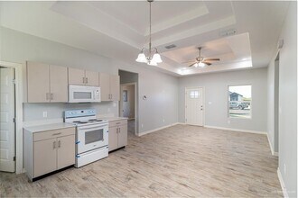 1504 Hope Dr in Mercedes, TX - Building Photo - Building Photo