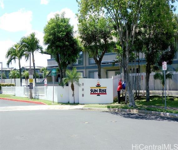 property at 91-285-285 Hanapouli Cir