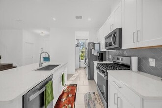 2508 Cedar Rose St in Apopka, FL - Building Photo - Building Photo