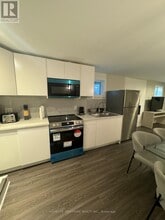 94 Houseman Crescent in Richmond Hill, ON - Building Photo - Building Photo