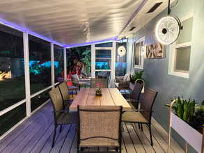 10795 SW 34th St-Unit -1 in Miami, FL - Foto de edificio - Building Photo