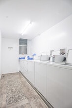 4060 N Kenmore Ave in Chicago, IL - Building Photo - Building Photo