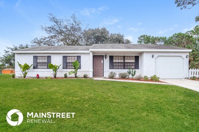 property at 829 Tampa Ave SE