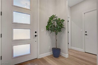 5477 Vespertine Moon Ave in Las Vegas, NV - Building Photo - Building Photo