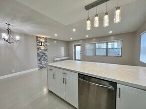 18 Andover A in West Palm Beach, FL - Building Photo - Building Photo