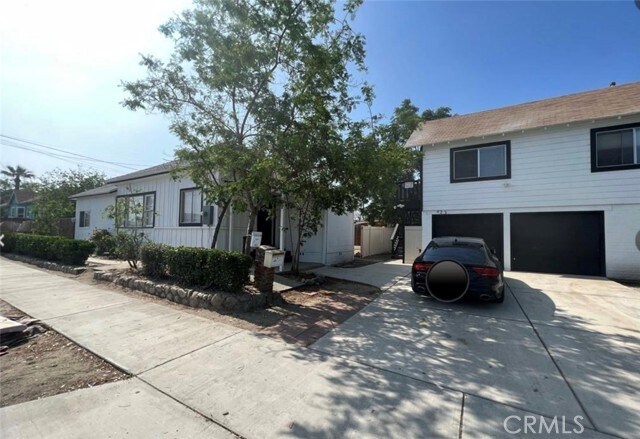 423 W Sun Ave in Redlands, CA - Foto de edificio