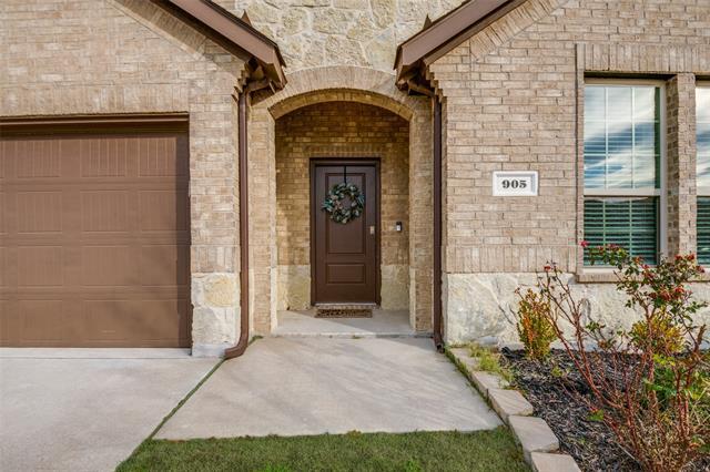 905 Philadelphia St in Fate, TX - Building Photo - Building Photo