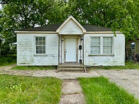 5382 Frey St in Baton Rouge, LA - Building Photo