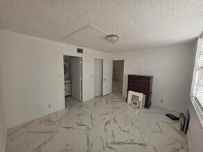 8 Willowbrook Ln in Delray Beach, FL - Building Photo - Building Photo