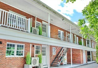 405 Washington St in Westwood, MA - Building Photo - Building Photo
