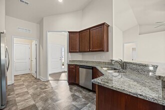 178 Woodwater Cir in Lillington, NC - Building Photo - Building Photo