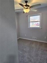 1853 Springwood St in Norfolk, VA - Foto de edificio - Building Photo