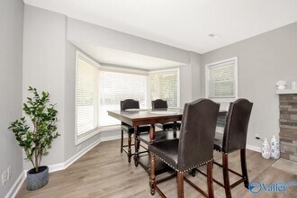 2611 Whitesburg Dr in Huntsville, AL - Building Photo - Building Photo