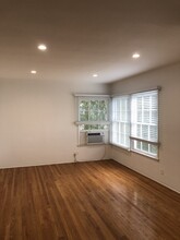 4319 Cahuenga Blvd, Unit 4319 in Toluca Lake, CA - Building Photo - Building Photo
