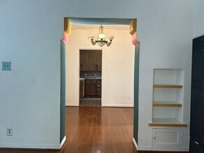 731 E 8th St in Long Beach, CA - Building Photo - Building Photo