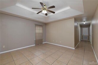 3108 Kingsborough Ave in McAllen, TX - Building Photo - Building Photo