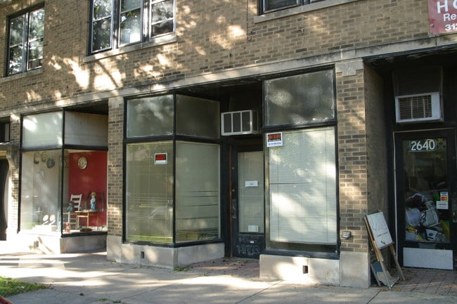2640-2644 W Pratt Blvd in Chicago, IL - Foto de edificio - Building Photo