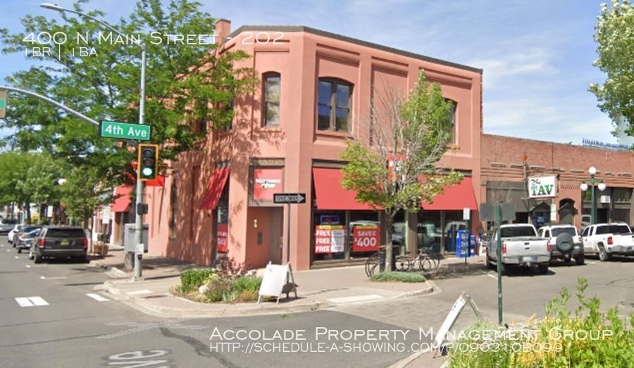 400 N Main St in Ellensburg, WA - Building Photo