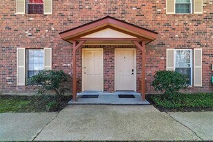 1729 Newport Pl in Kenner, LA - Building Photo
