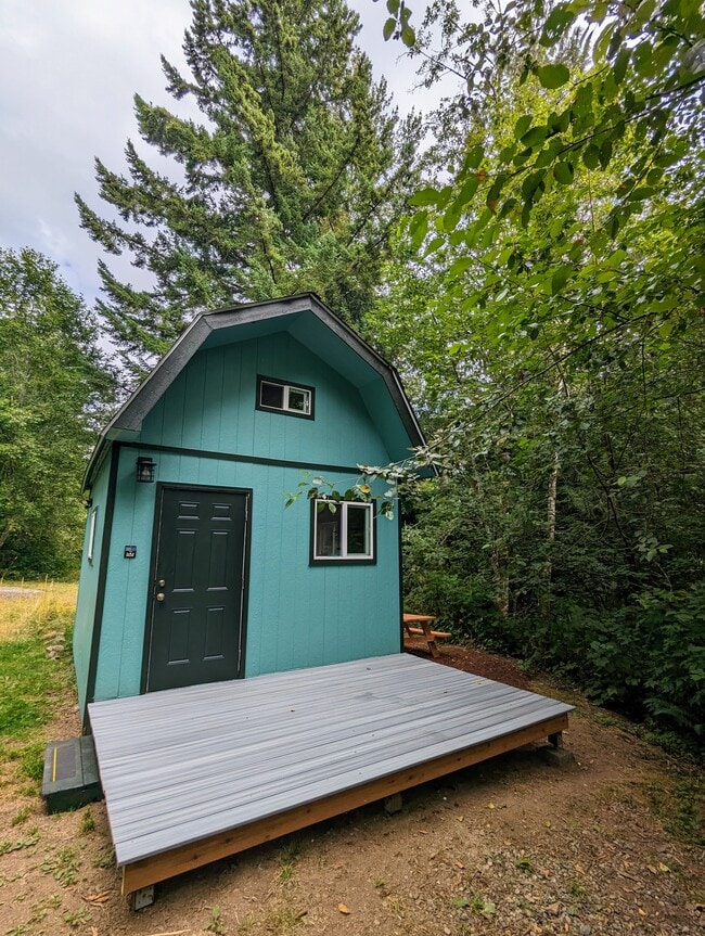 23603 W Lake Kayak Dr, Unit Tiny House in Monroe, WA - Foto de edificio - Building Photo