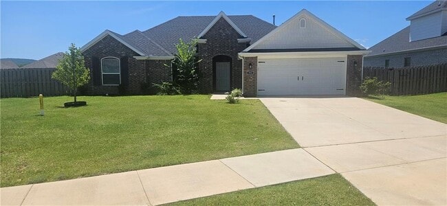 302 Emerald Woods