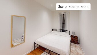 Room in Shared 6 bed/3 bath home in New York, NY - Building Photo