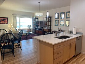 1585 Hecla Way in Louisville, CO - Building Photo