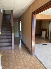 18 Vine St in Natrona Heights, PA - Foto de edificio - Building Photo