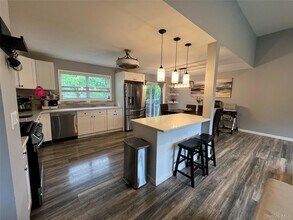 6 Peace Dr in Middletown, NY - Building Photo - Building Photo