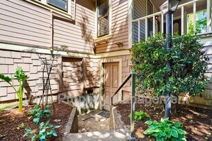 2185 Trade St SE in Salem, OR - Building Photo