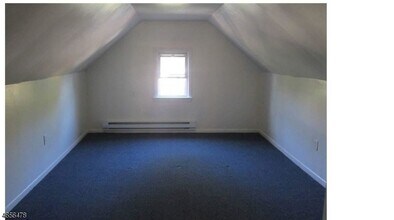 25 Central Ave, Unit 3 in Montclair, NJ - Foto de edificio - Building Photo