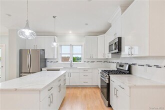 179 Adelphi Ave in Harrison, NY - Building Photo - Building Photo