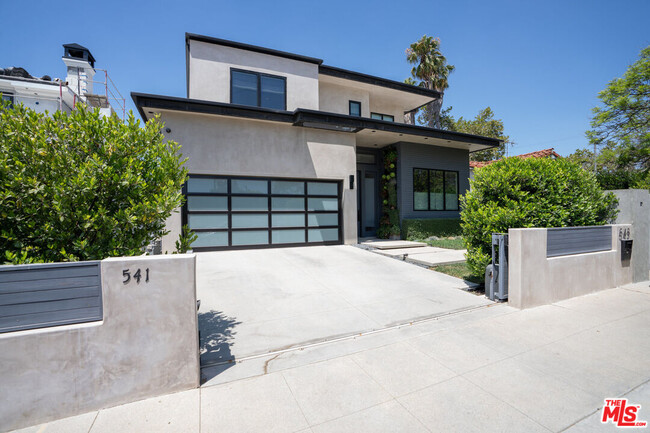 property at 543 N Sierra Bonita Ave